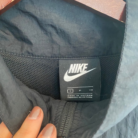Nike jacket! Lightly used :) - Picture 3 of 4